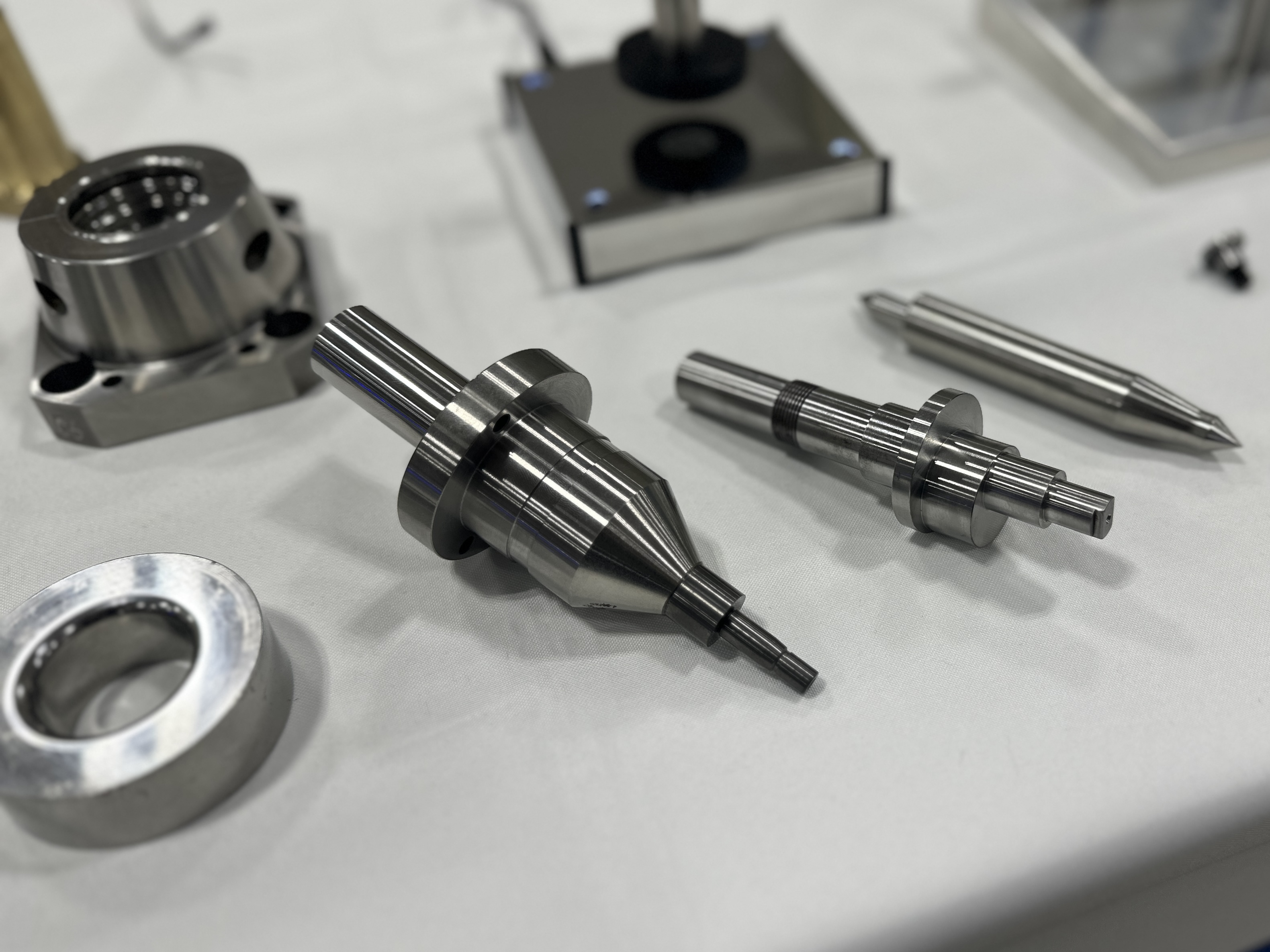 円筒研削ラインのイメージ