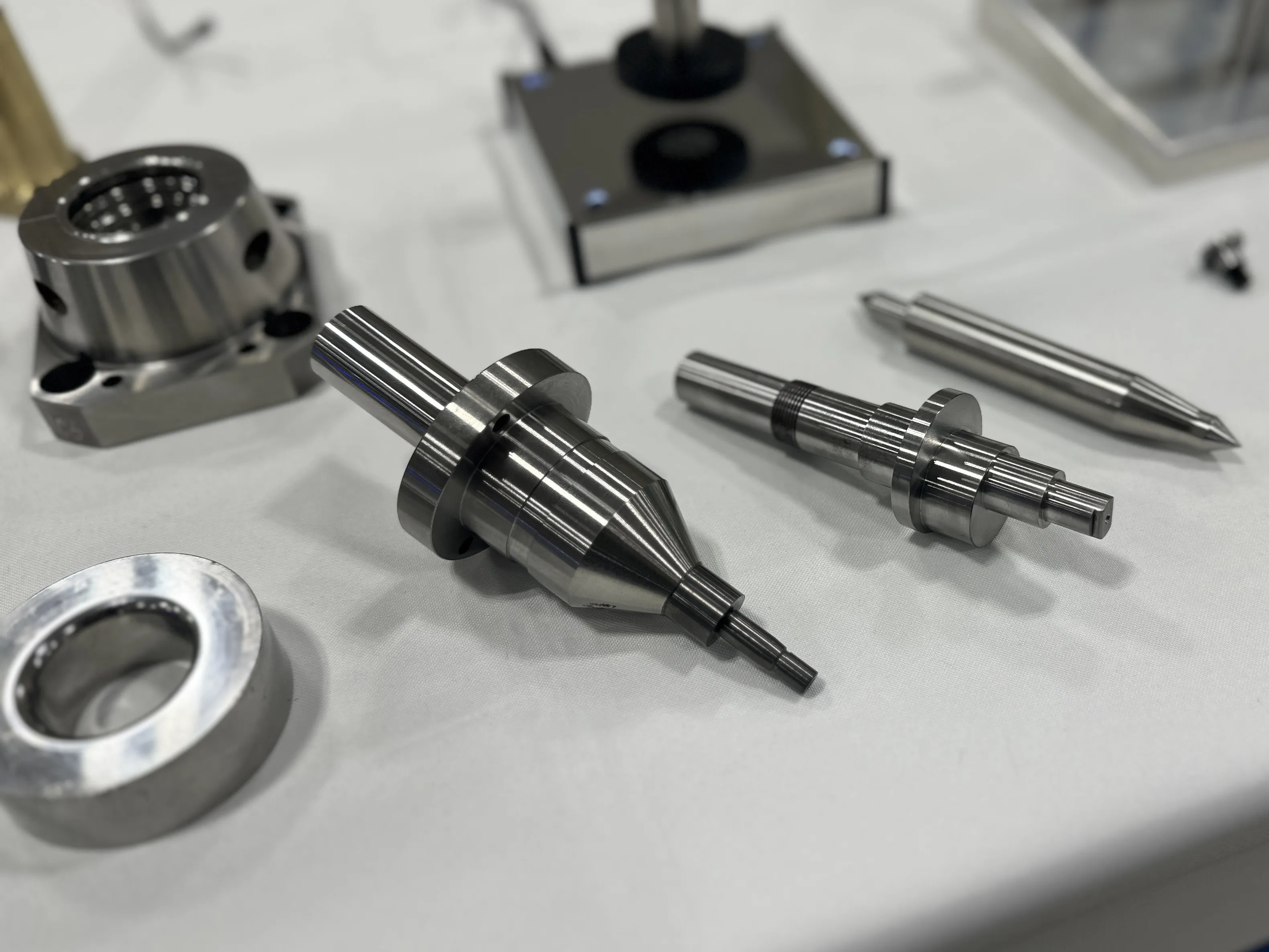 円筒研削ラインのイメージ